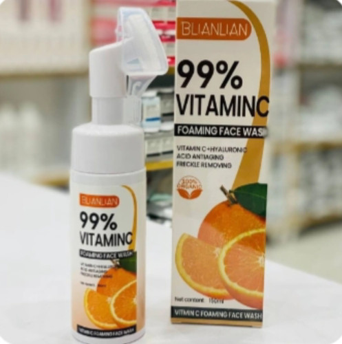 خرید فوم شستشو ویتامین C